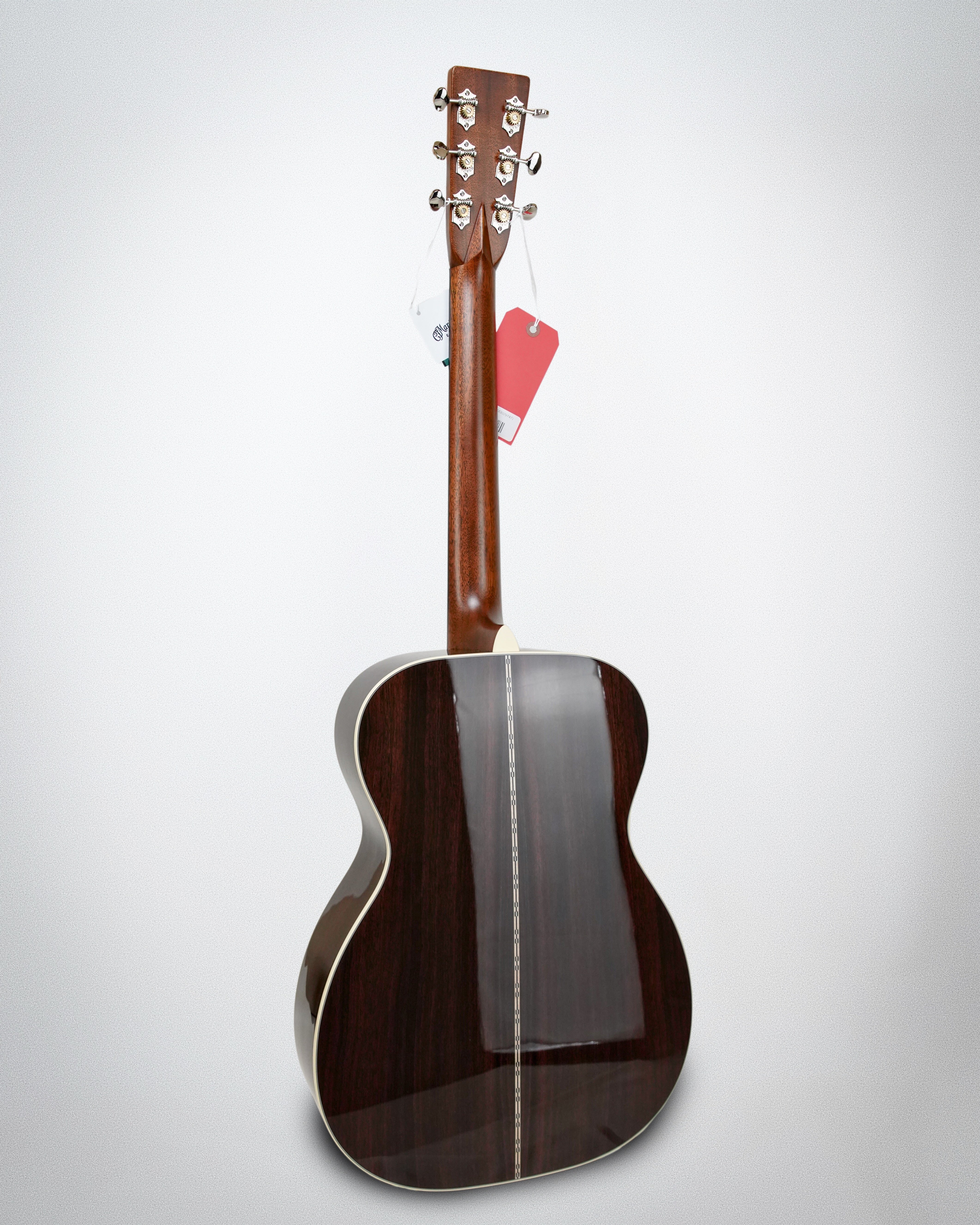 Martin 00-28, Spruce top with Aging Toner top color, East Indian Rosewood back and sides (#M3029747)