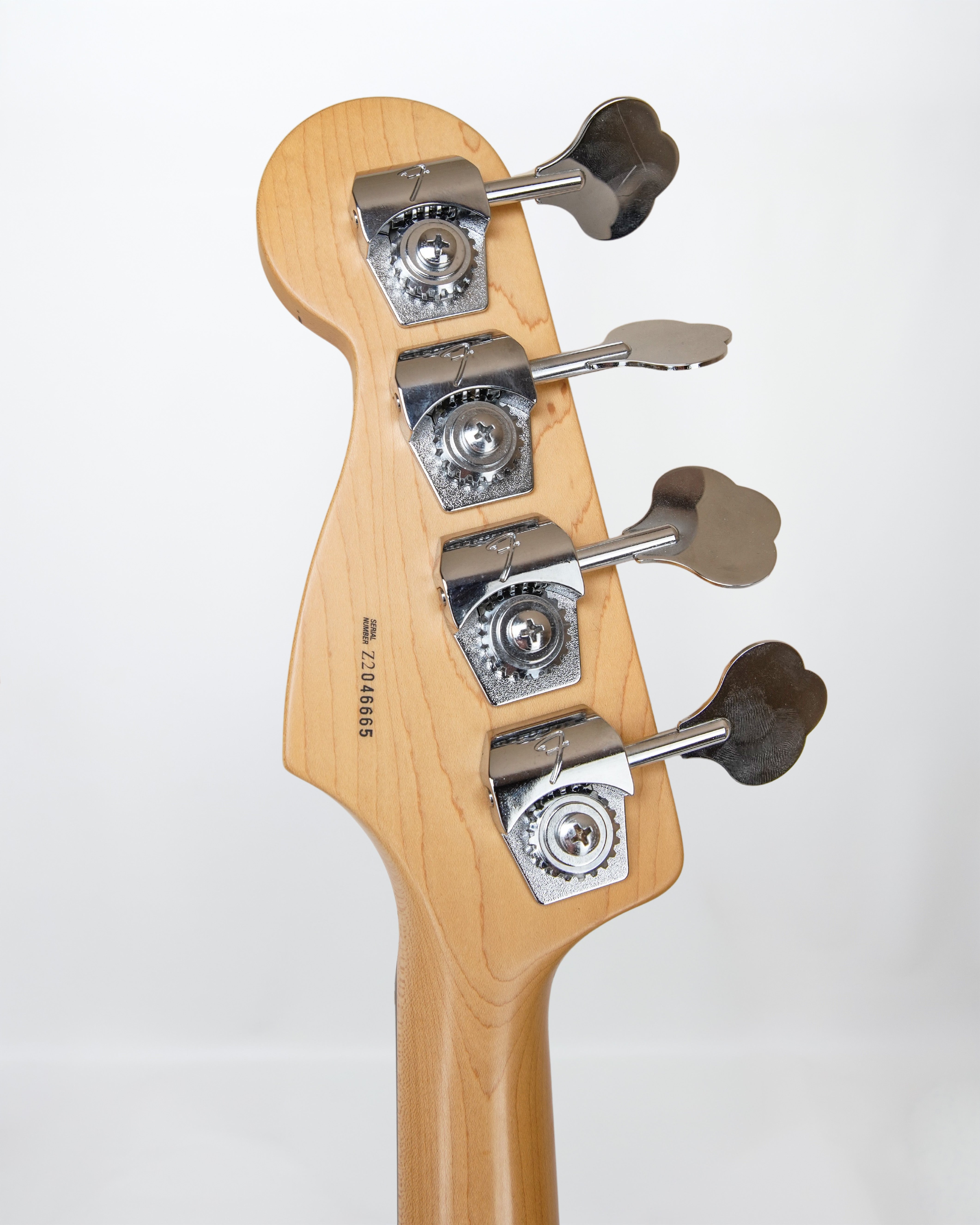 2002 Fender Jazz Bass (#Z2046665)