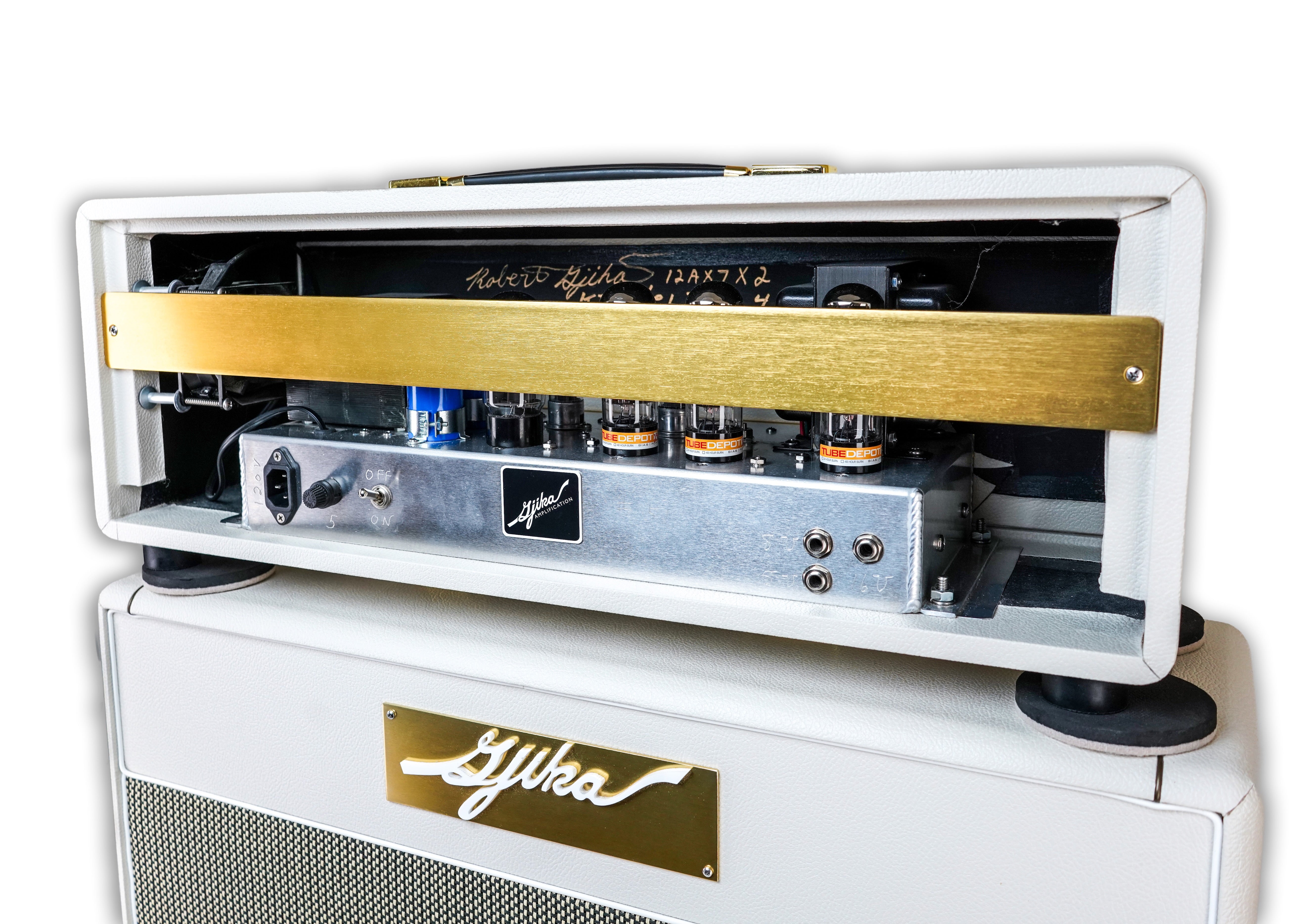 Gjika 10n Amp with Speaker Cab and Gainmaster Pedal