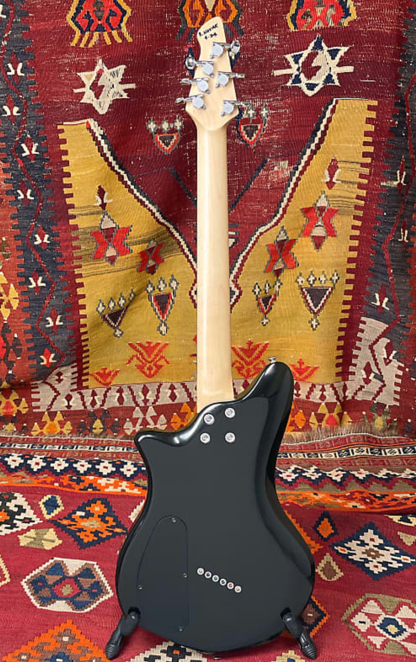 Novax Sweet Annie - Black