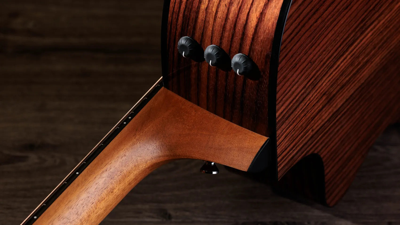 Taylor 212ce Plus (#2205116476)