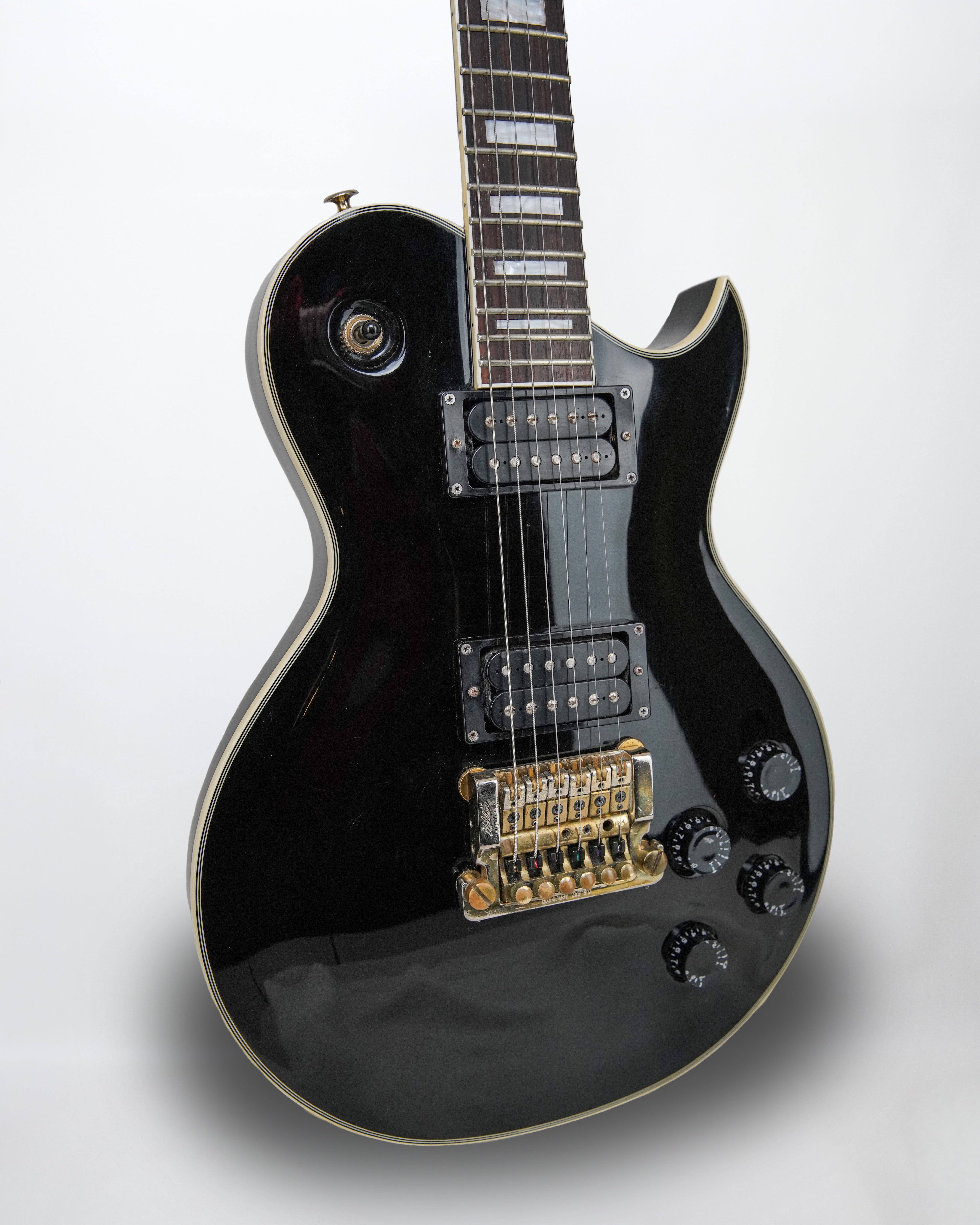 Aria Pro II PE-Deluxe/KV - Black - 1985