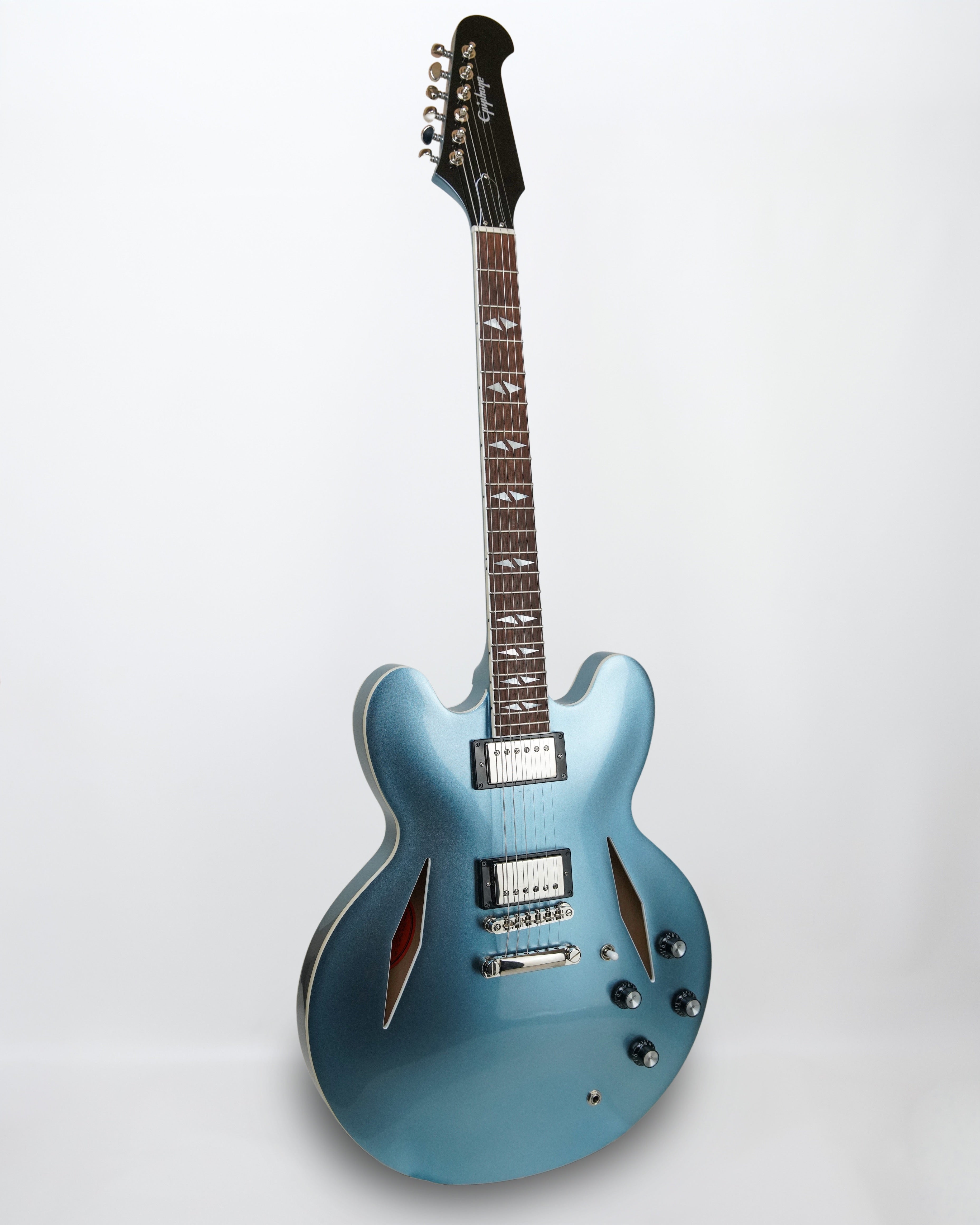 Epiphone DG-335 (SN: 24091510575)