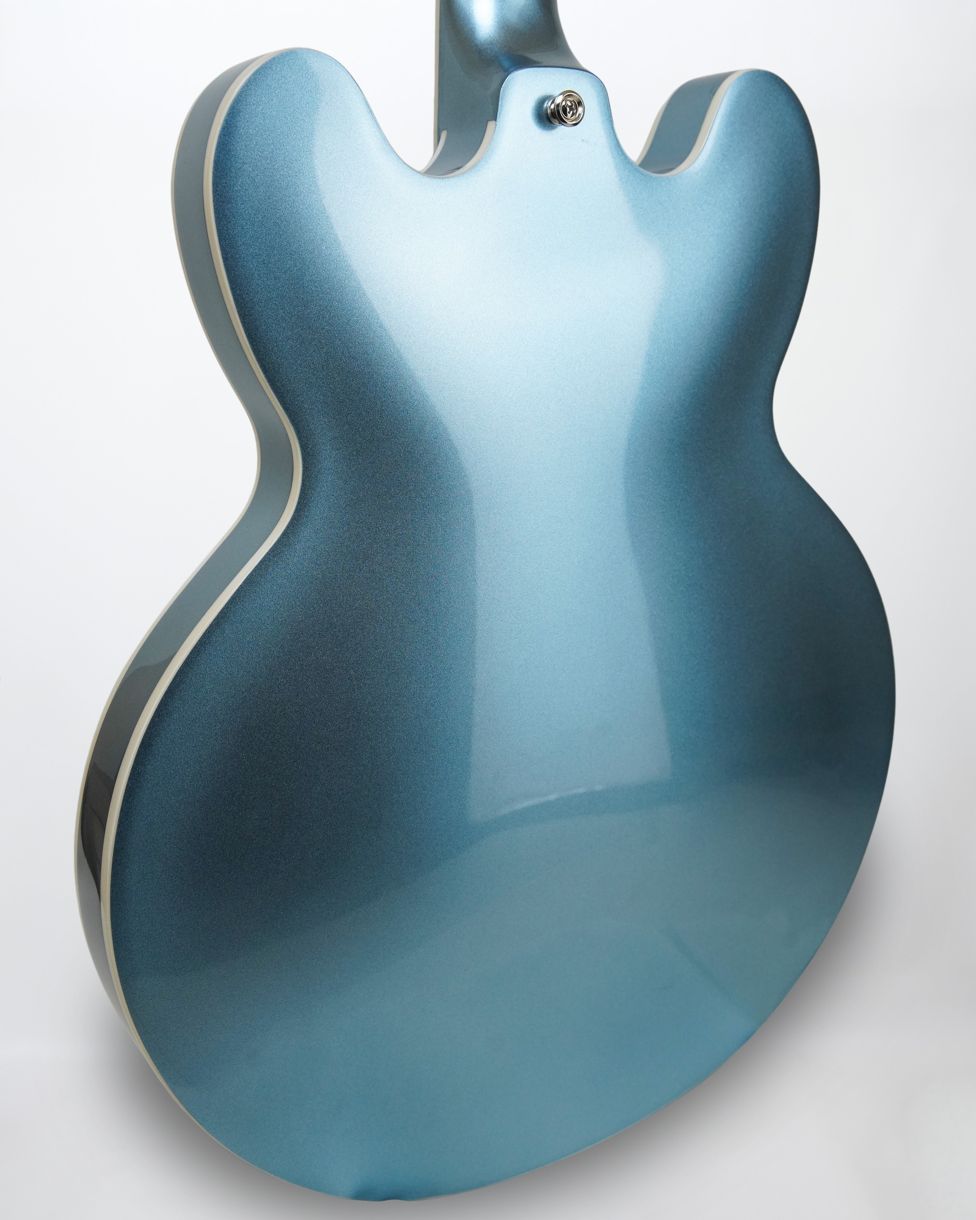 Epiphone DG-335 (SN: 24091510575)