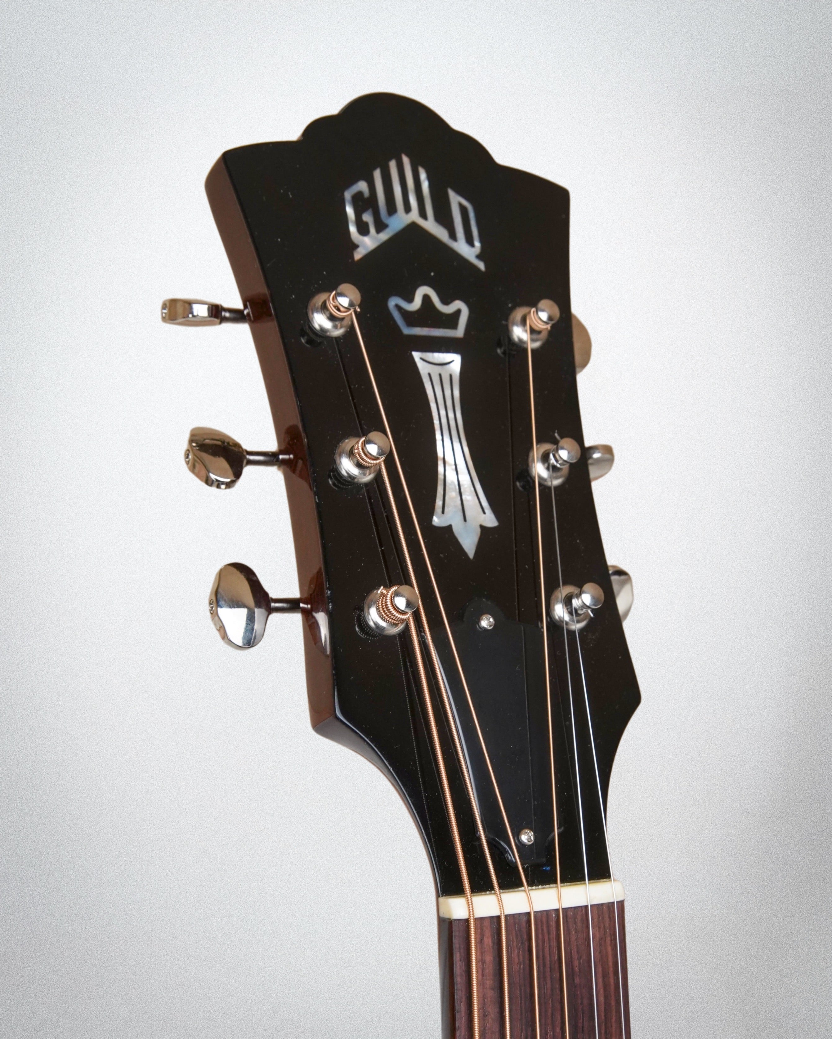 Guild F-40 Traditional (#0317267)