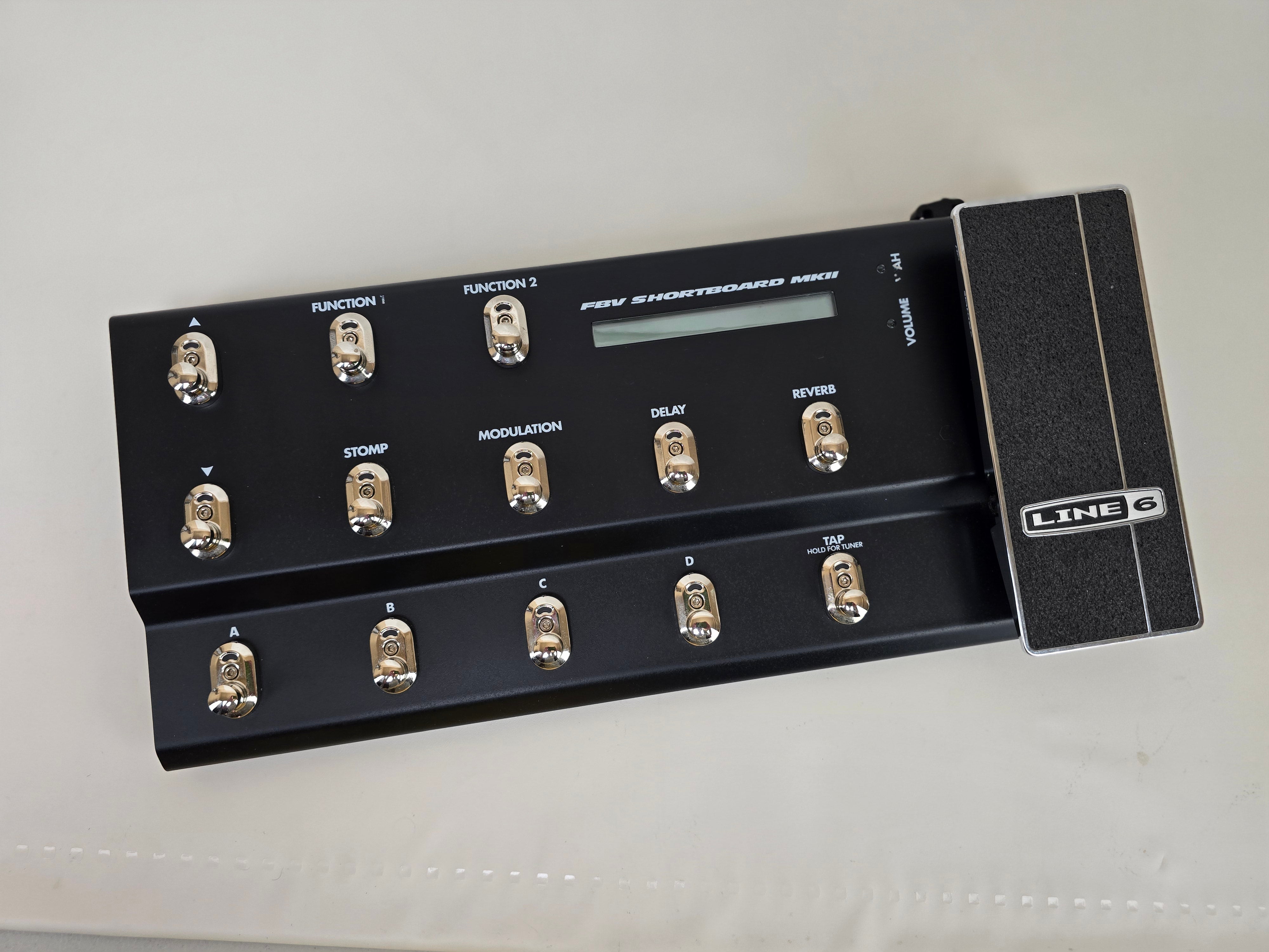 Line 6 Spider 240 MkII w/ FBV MkII Foot Controllor (#21S6E1M7235001397)