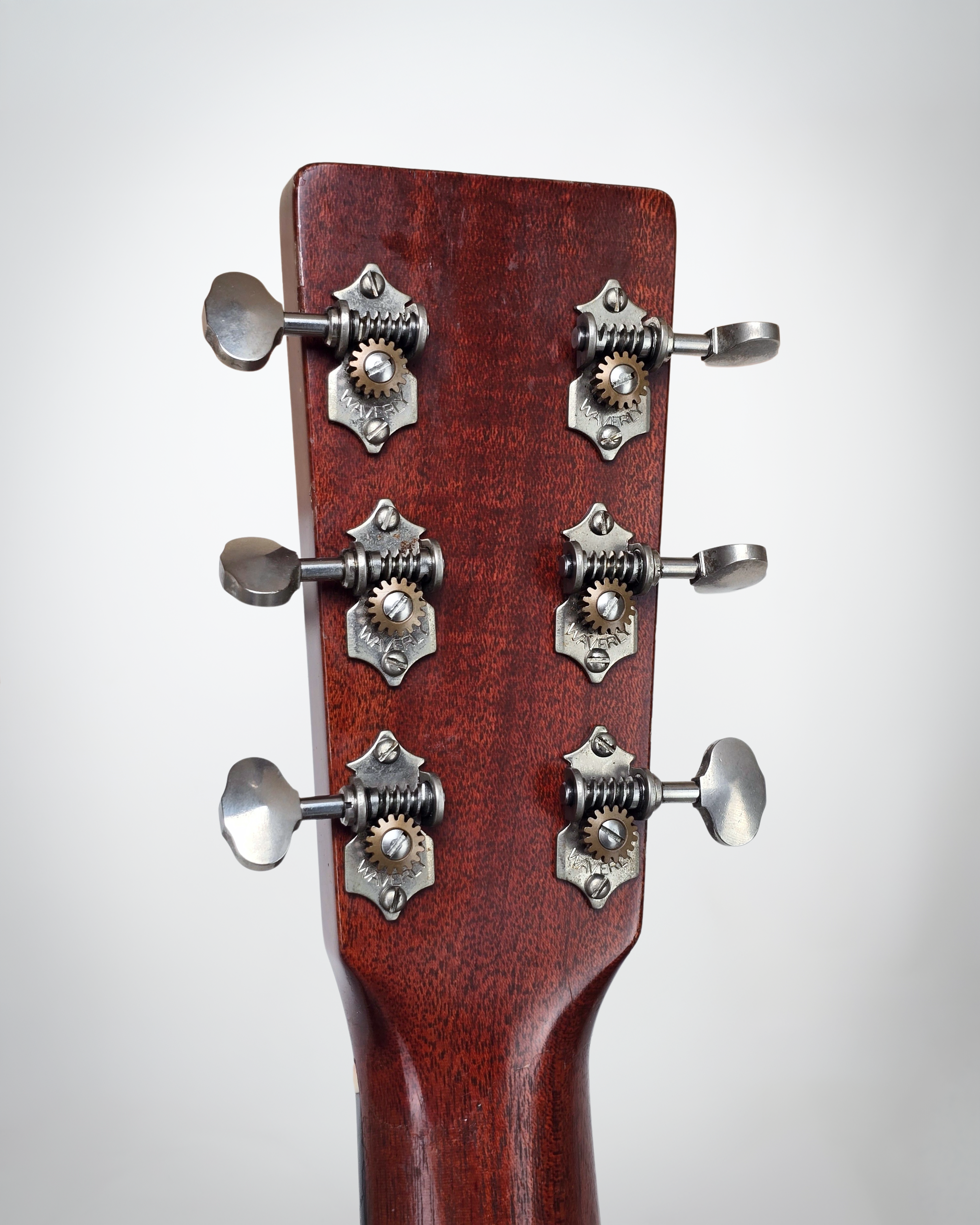 2000 Martin D-18 CW, #5 of 292 built, Adirondack Spruce top, Figured Mahogany sides and back (#806607)