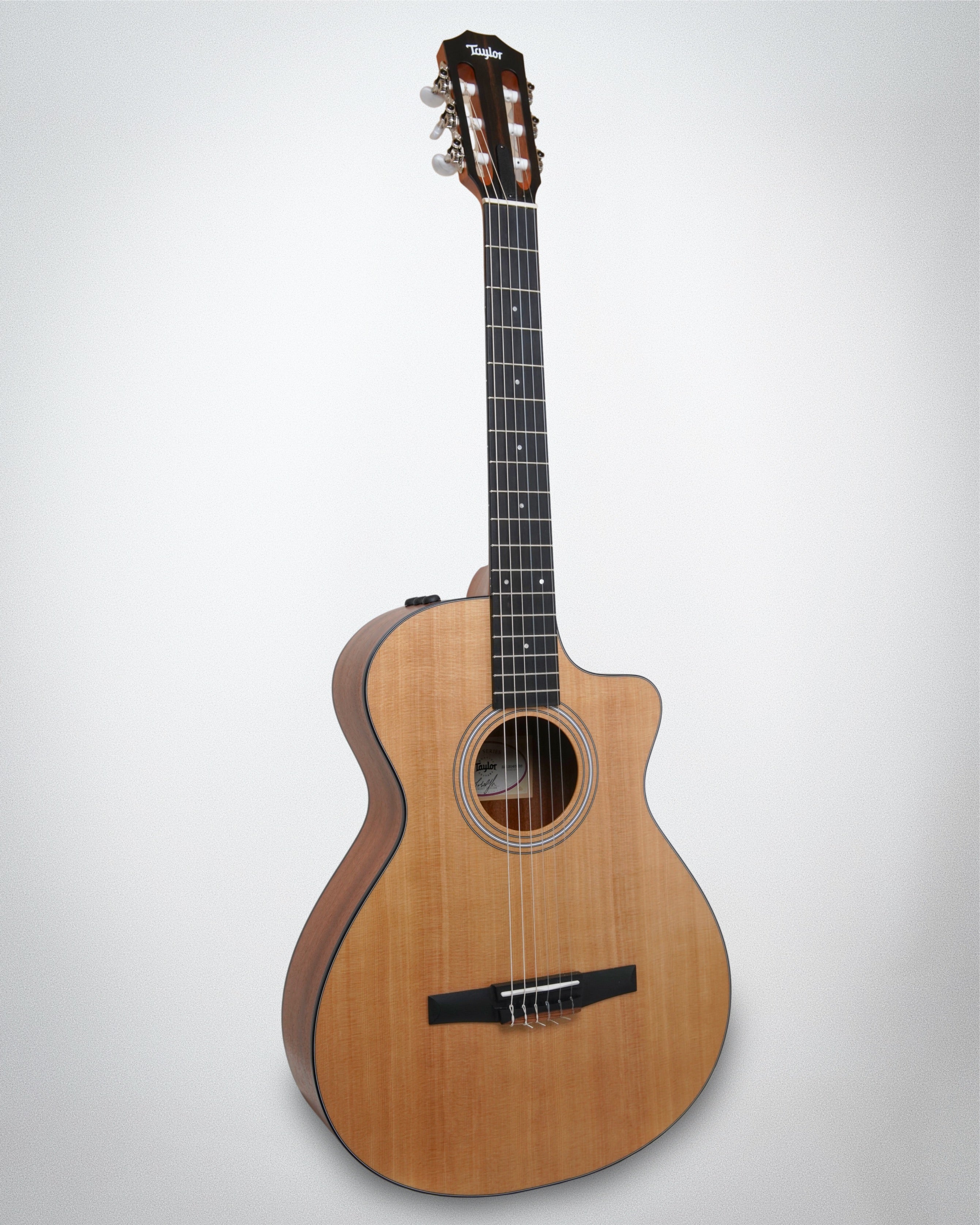 Taylor 112ce-N #2212045556
