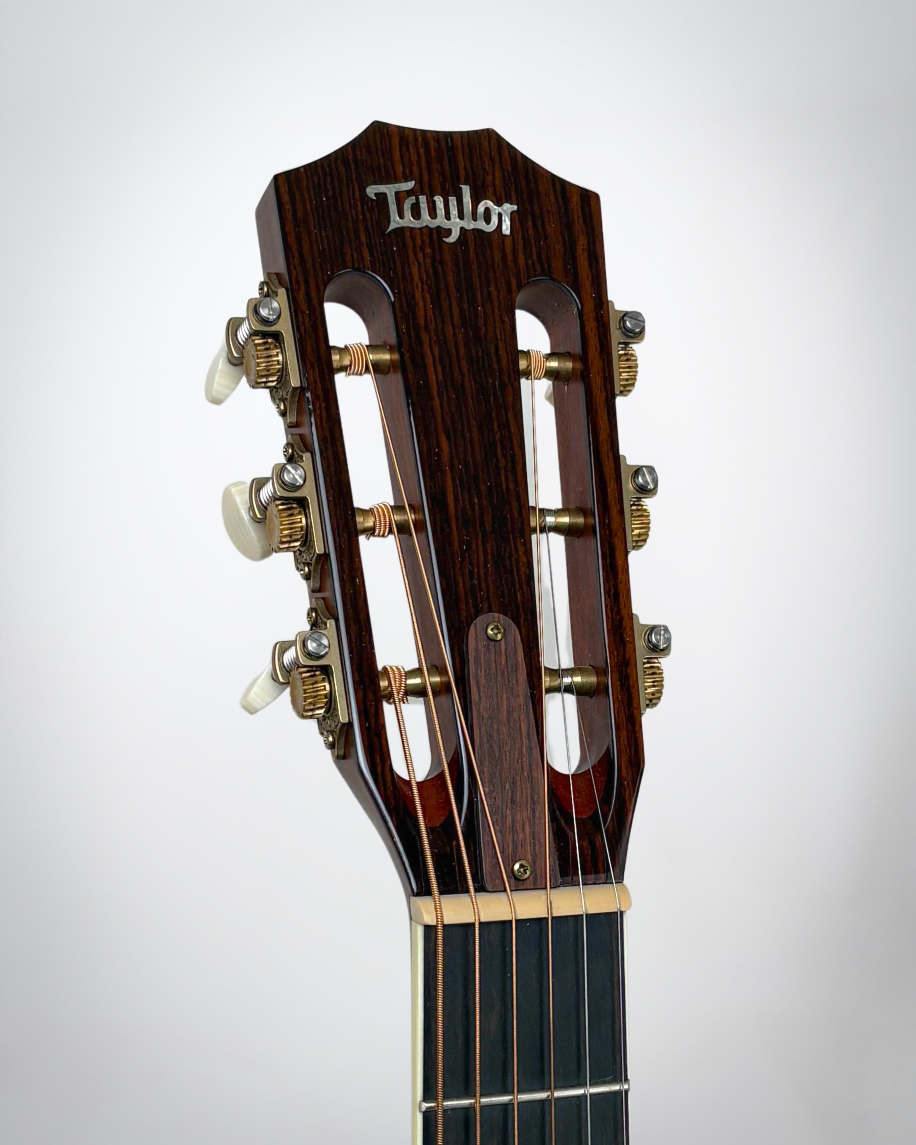 2011 Taylor 12-Fret #1103031109