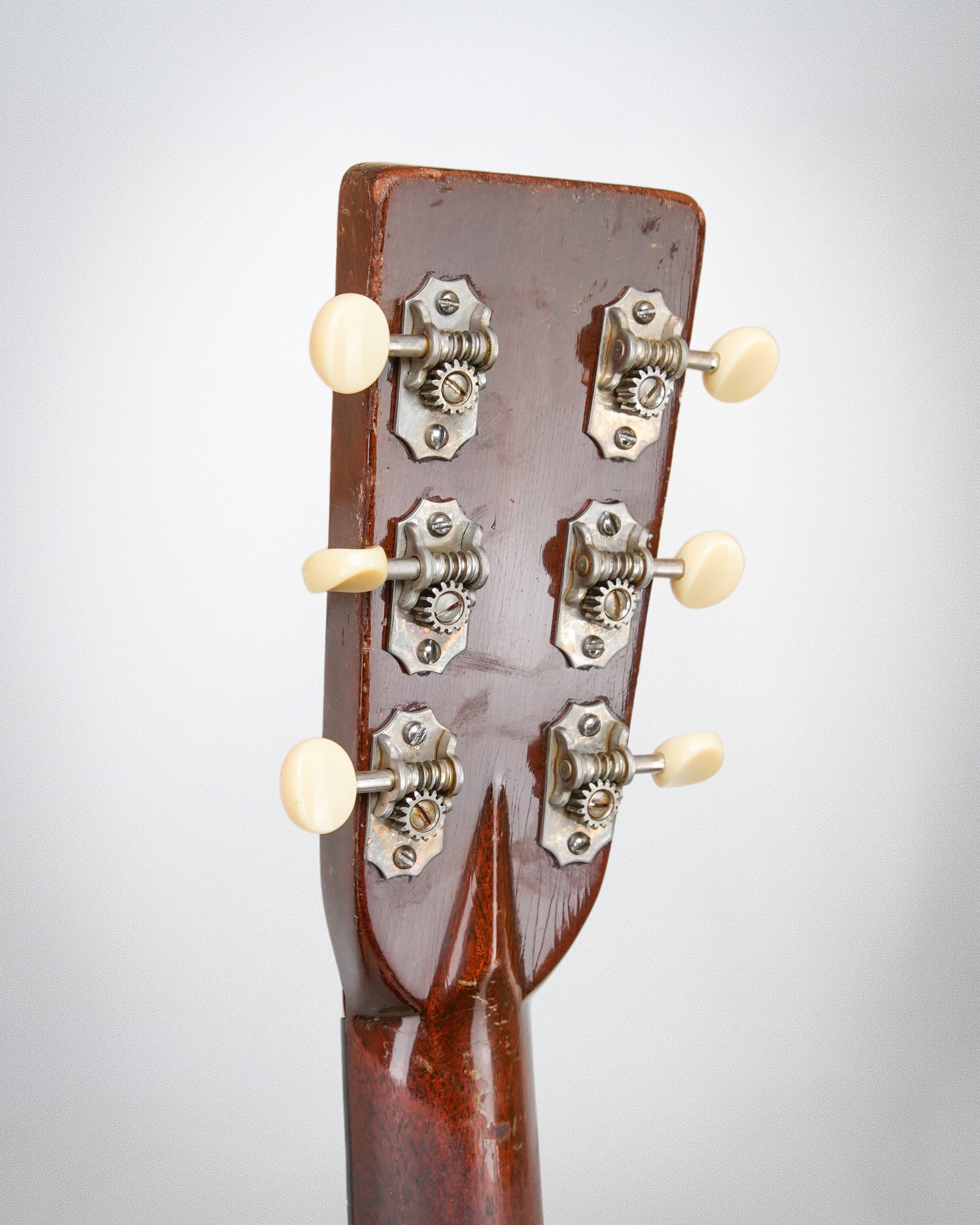 1943 Martin D-28