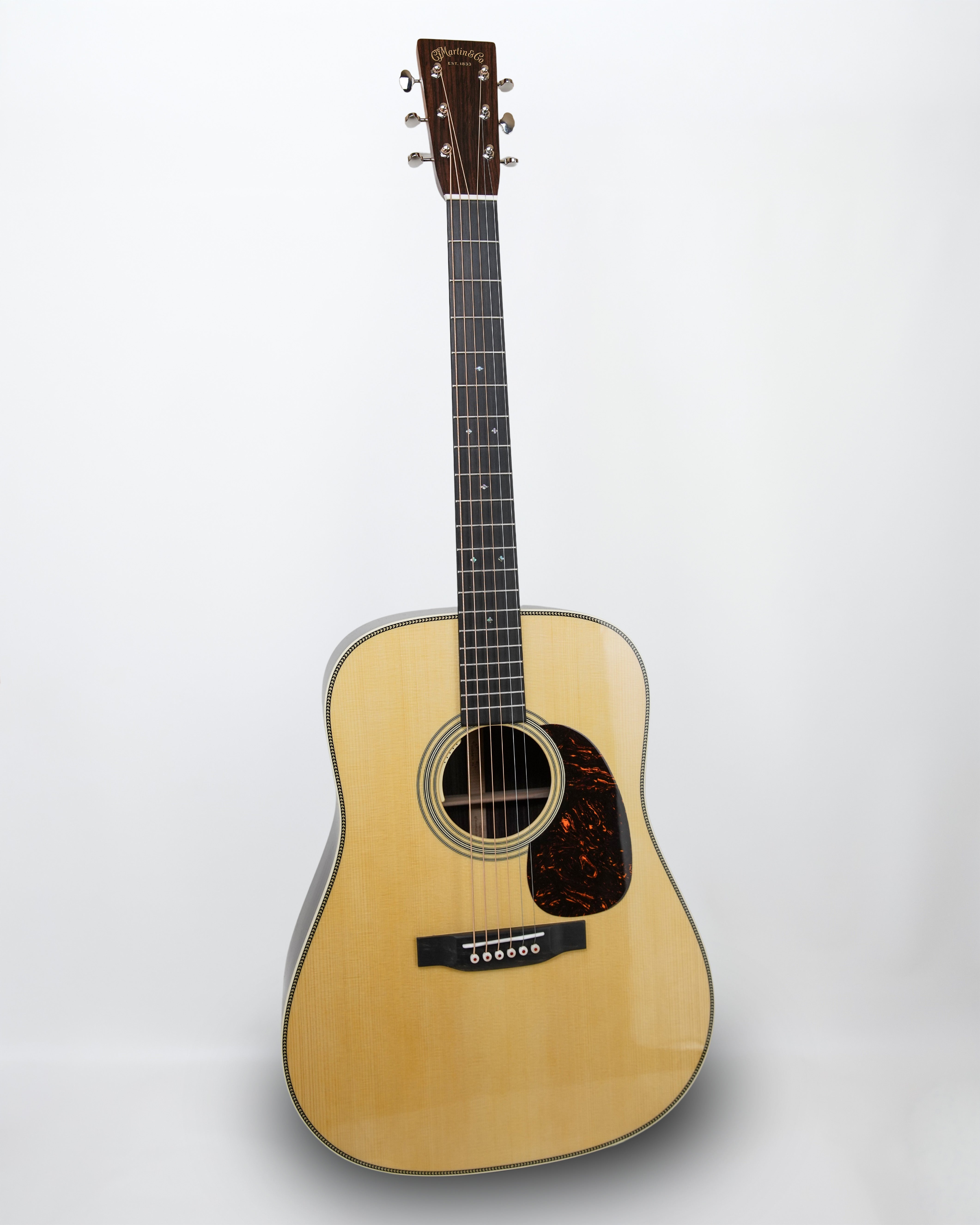 Martin HD28E LRB (SN:2985159)