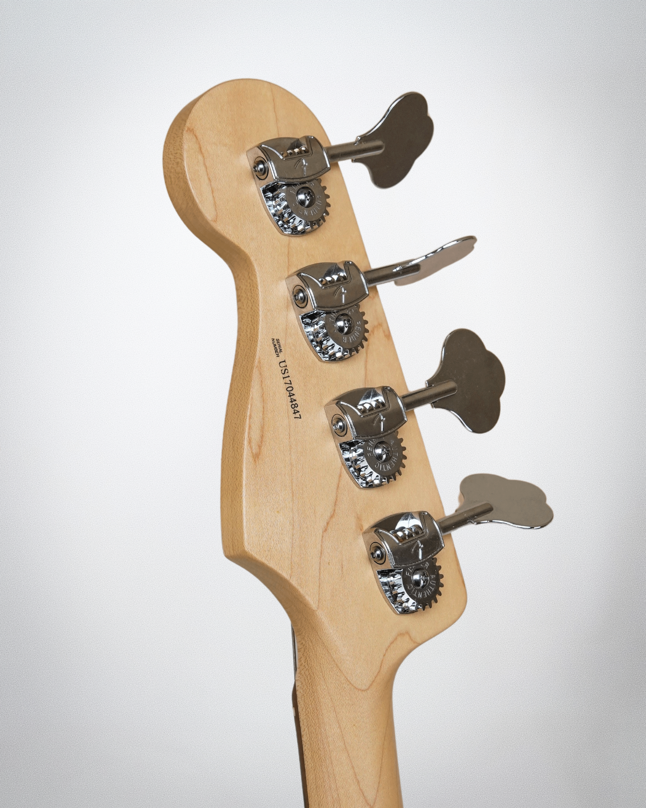 2019 Fender Jazz Bass, Alder body, single coil Jazz Bass pickups (#US17044847)