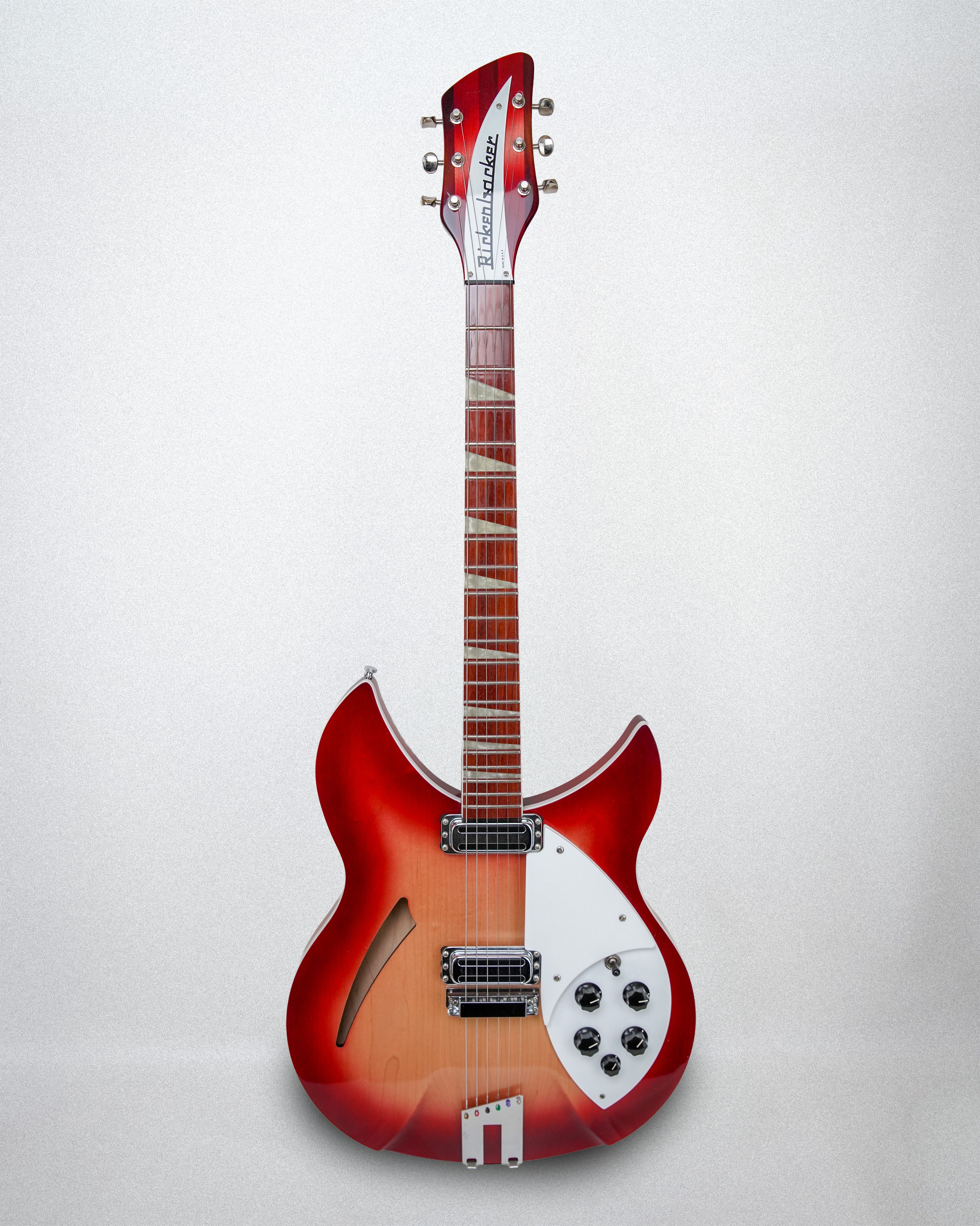 Rickenbacker 360V64