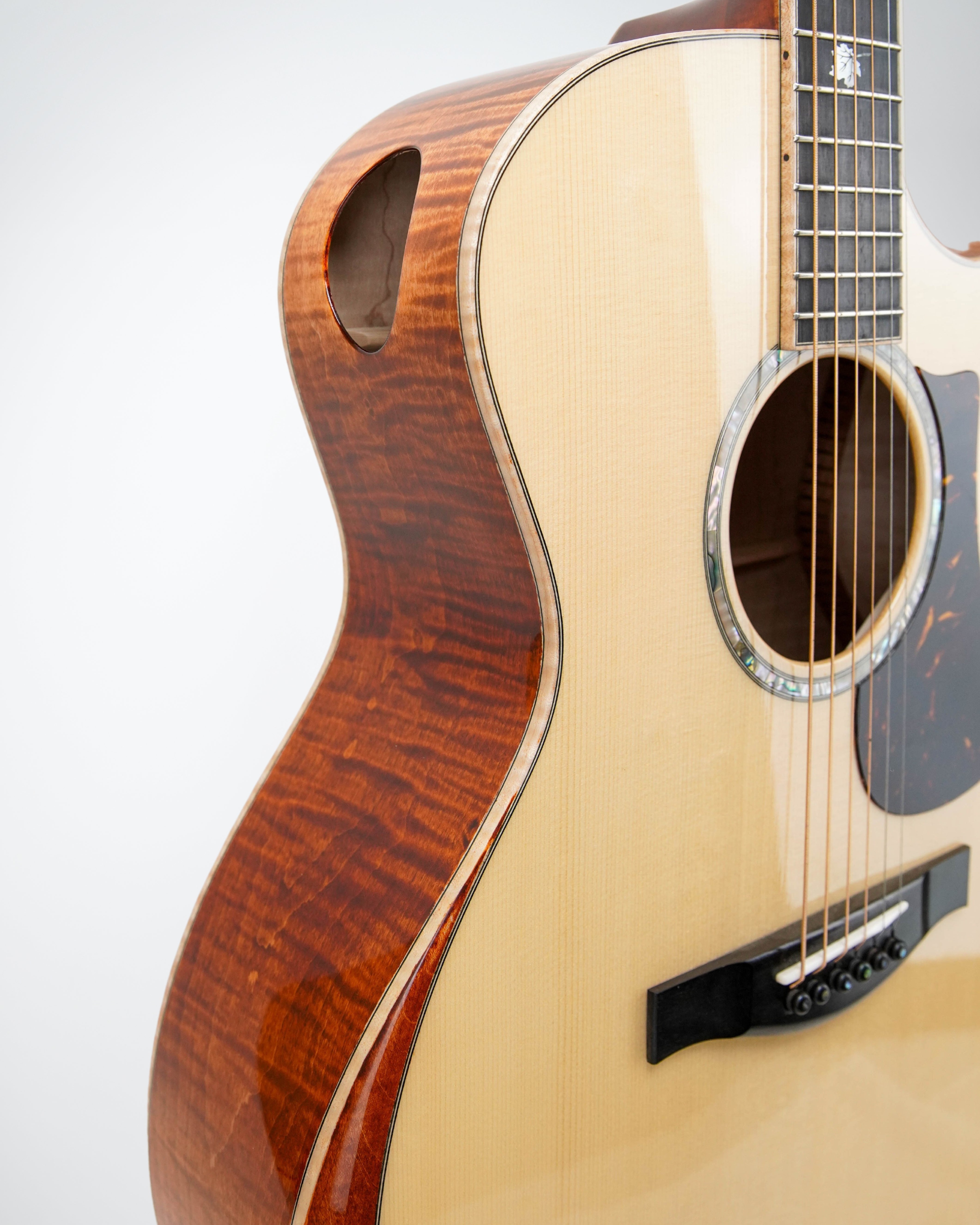 2022 Eastman AC622CE