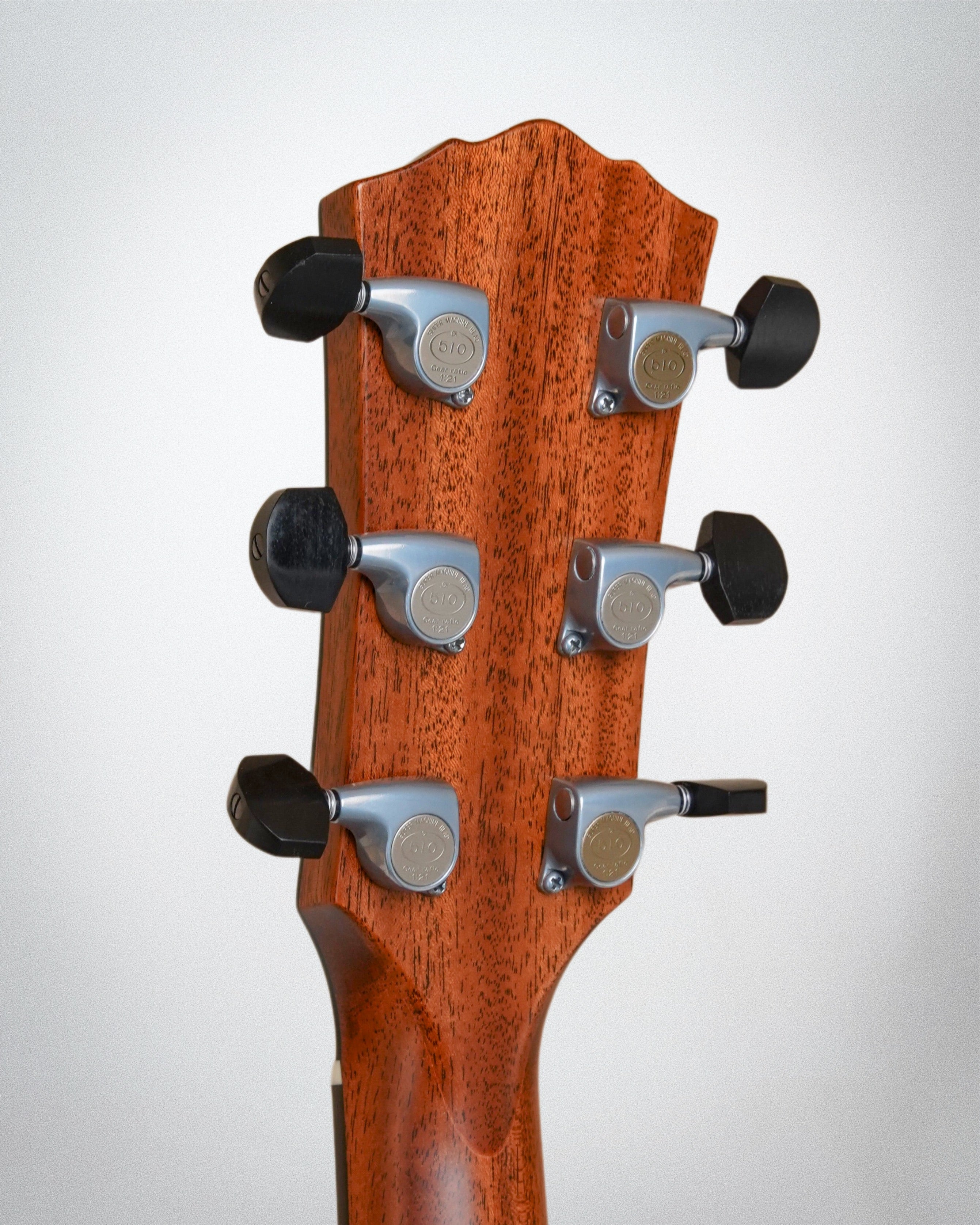 Taylor Gold Label 814e, Torrefied Spruce top, Honduran Rosewood back and sides (#1201095073)