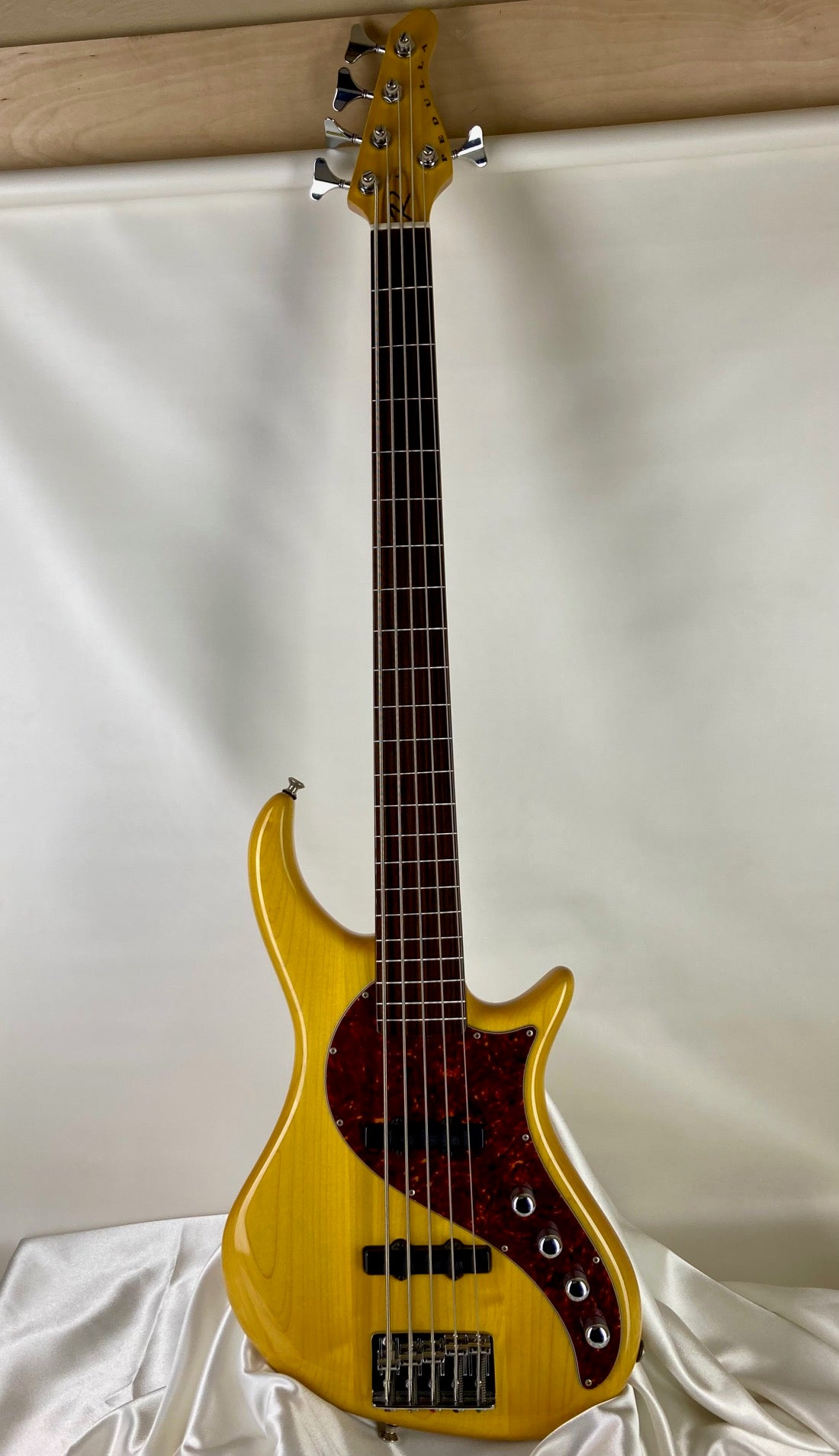 Pedulla Rapture J5 Fretless - Natural Amber