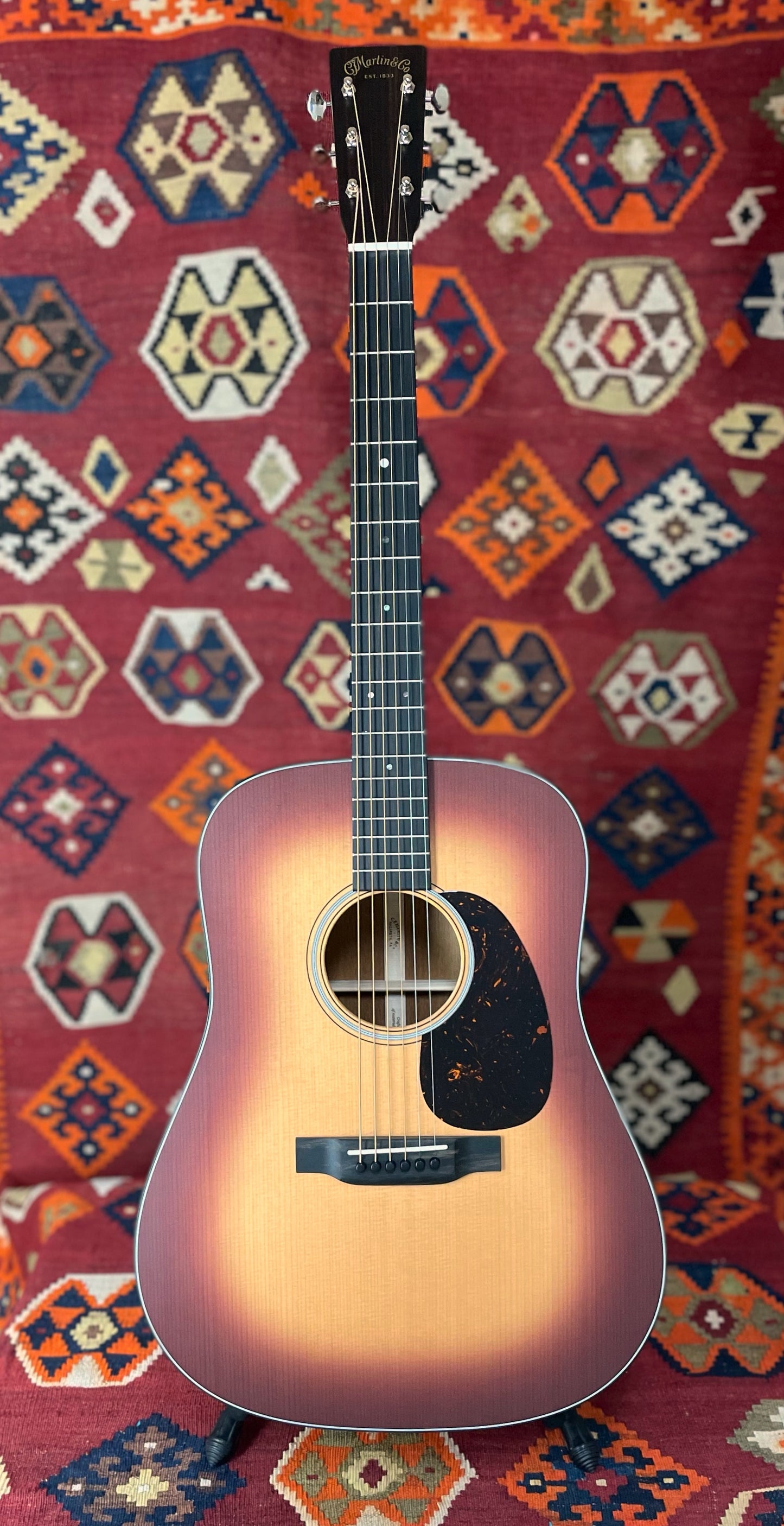 Martin D-18 - Satin Amberburst