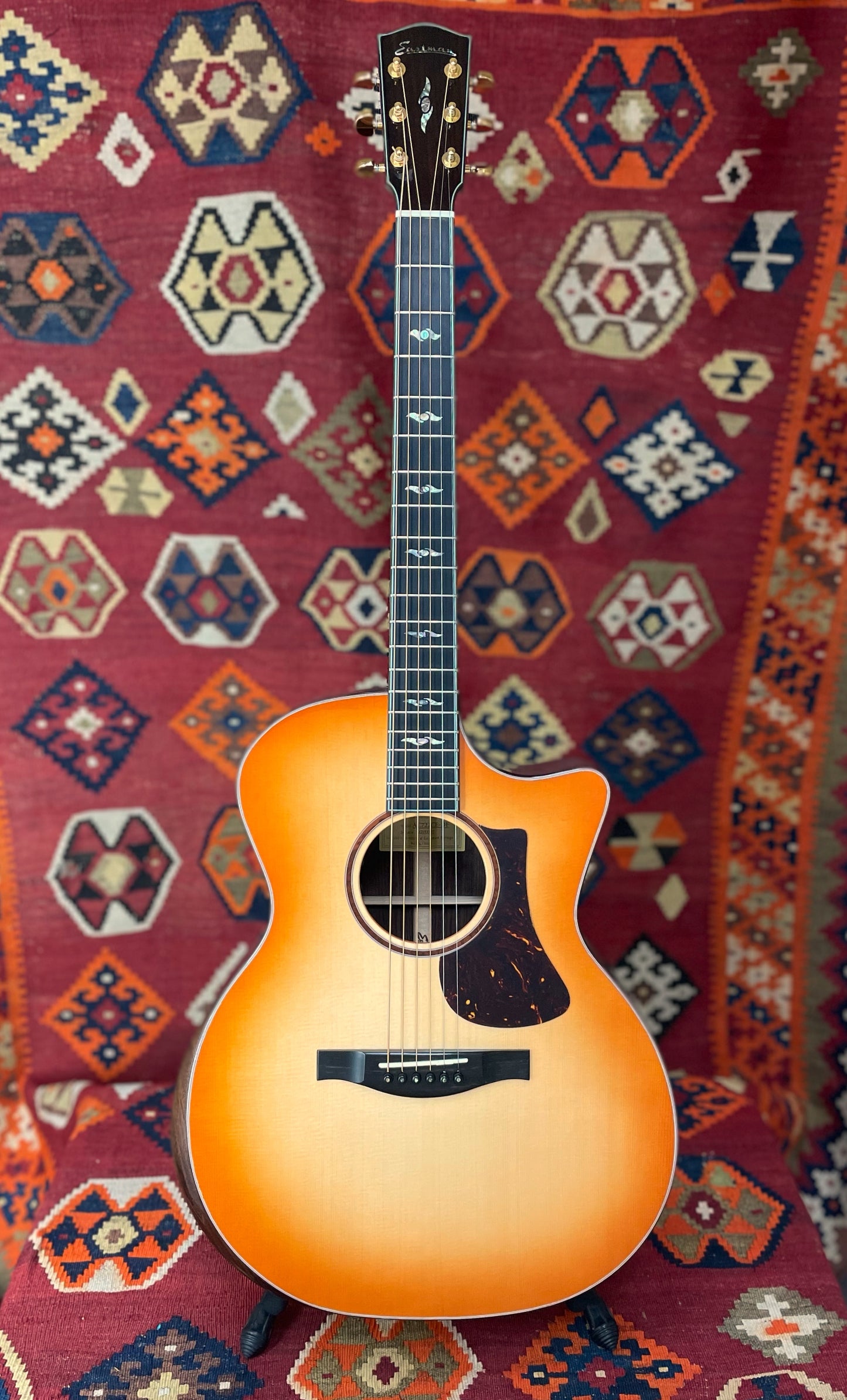 Eastman AC722CE - Dakota Fade