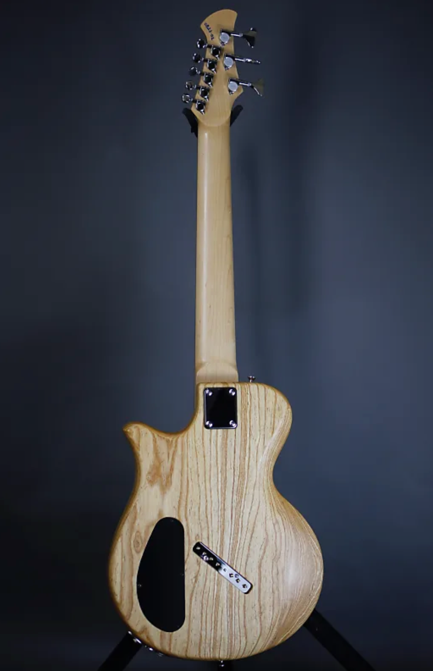 Novax CH8 Charlie Hunter Model - Swamp Ash - 2023