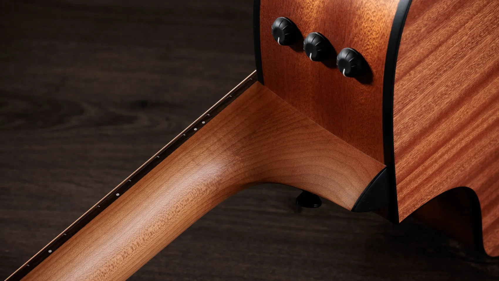 Taylor 112ce Special Edition Honeyburst (#2204076570)