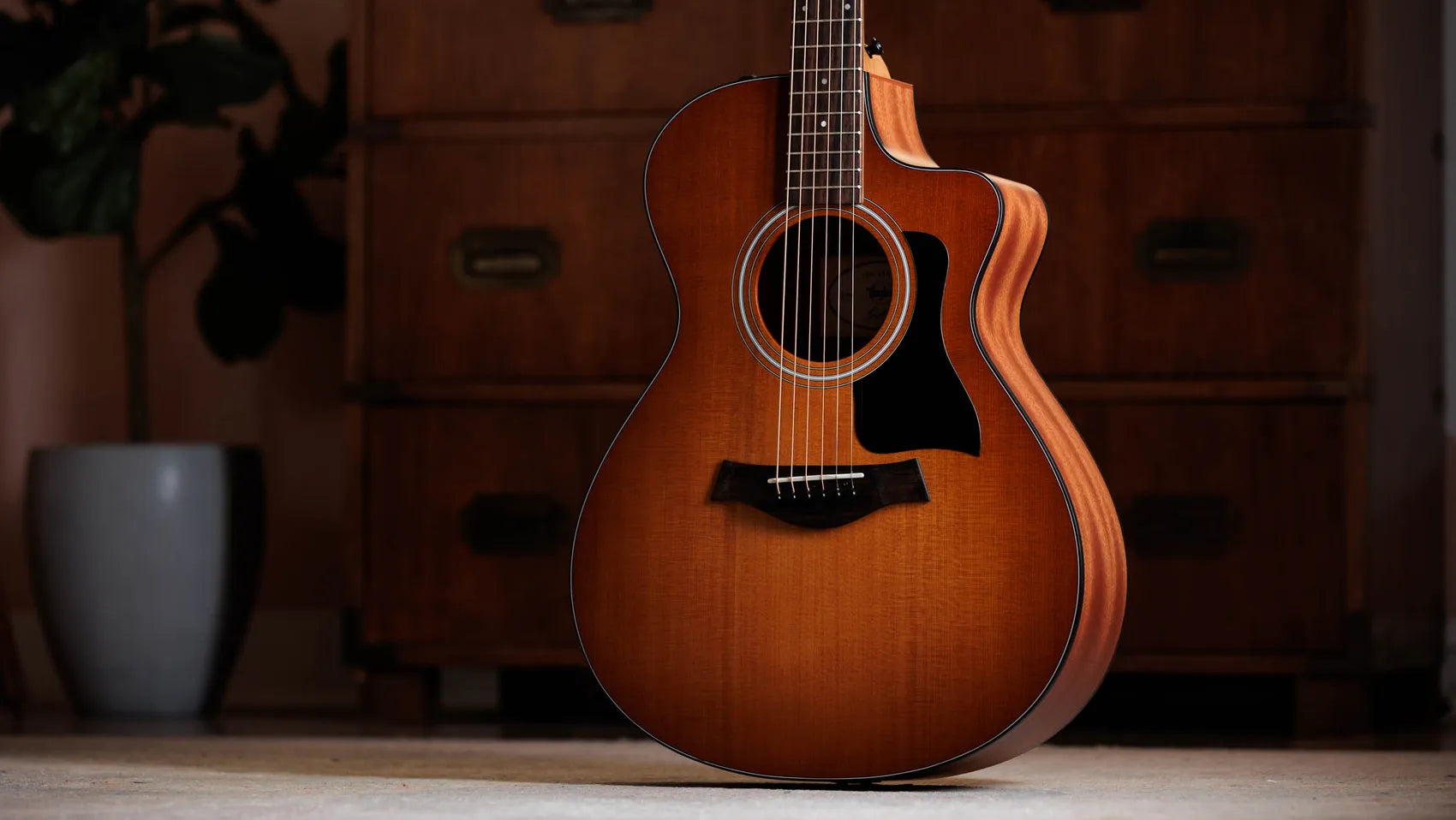 Taylor 112ce Special Edition Honeyburst (#2204076570)