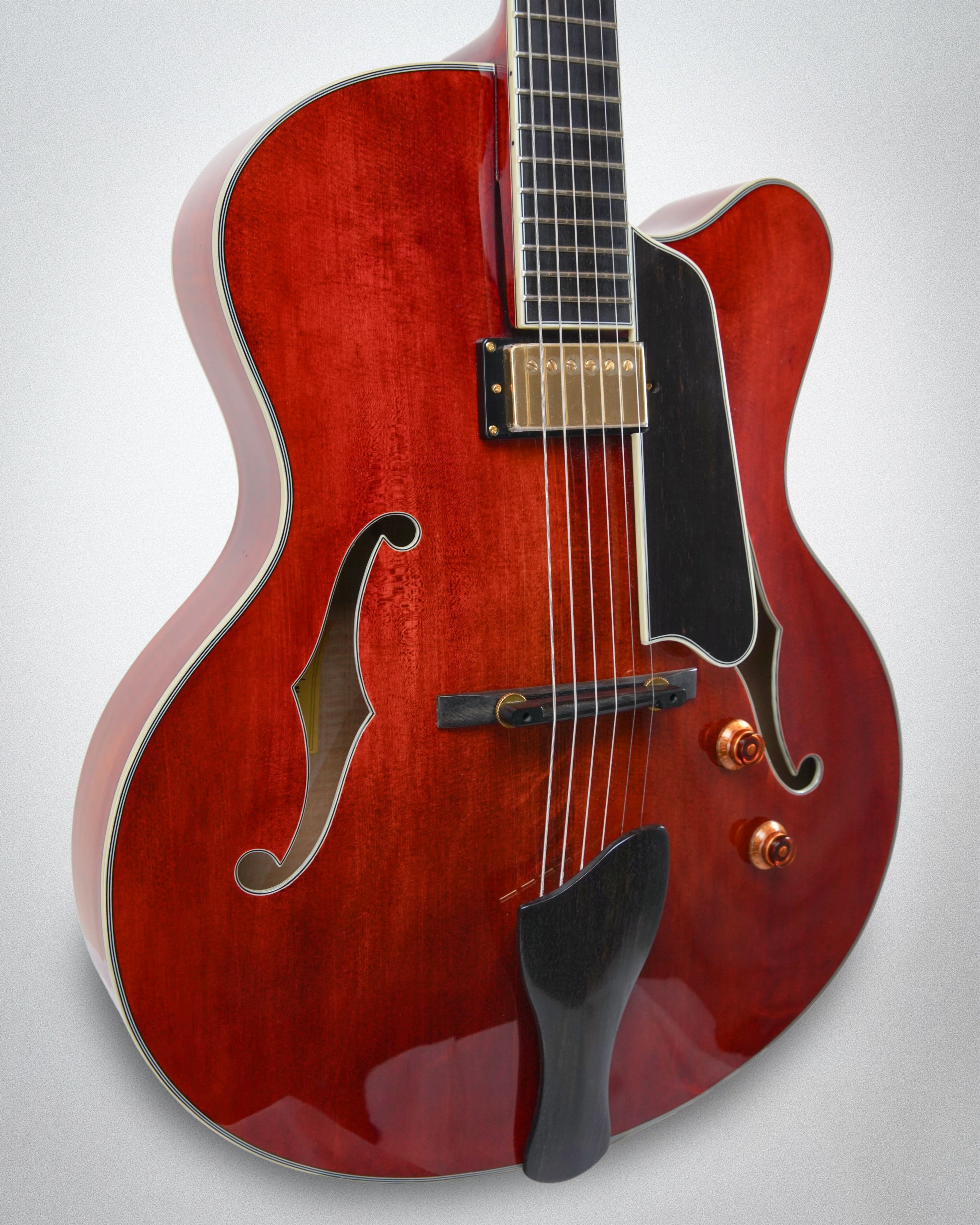 Eastman AR-810ce (#L2300026)