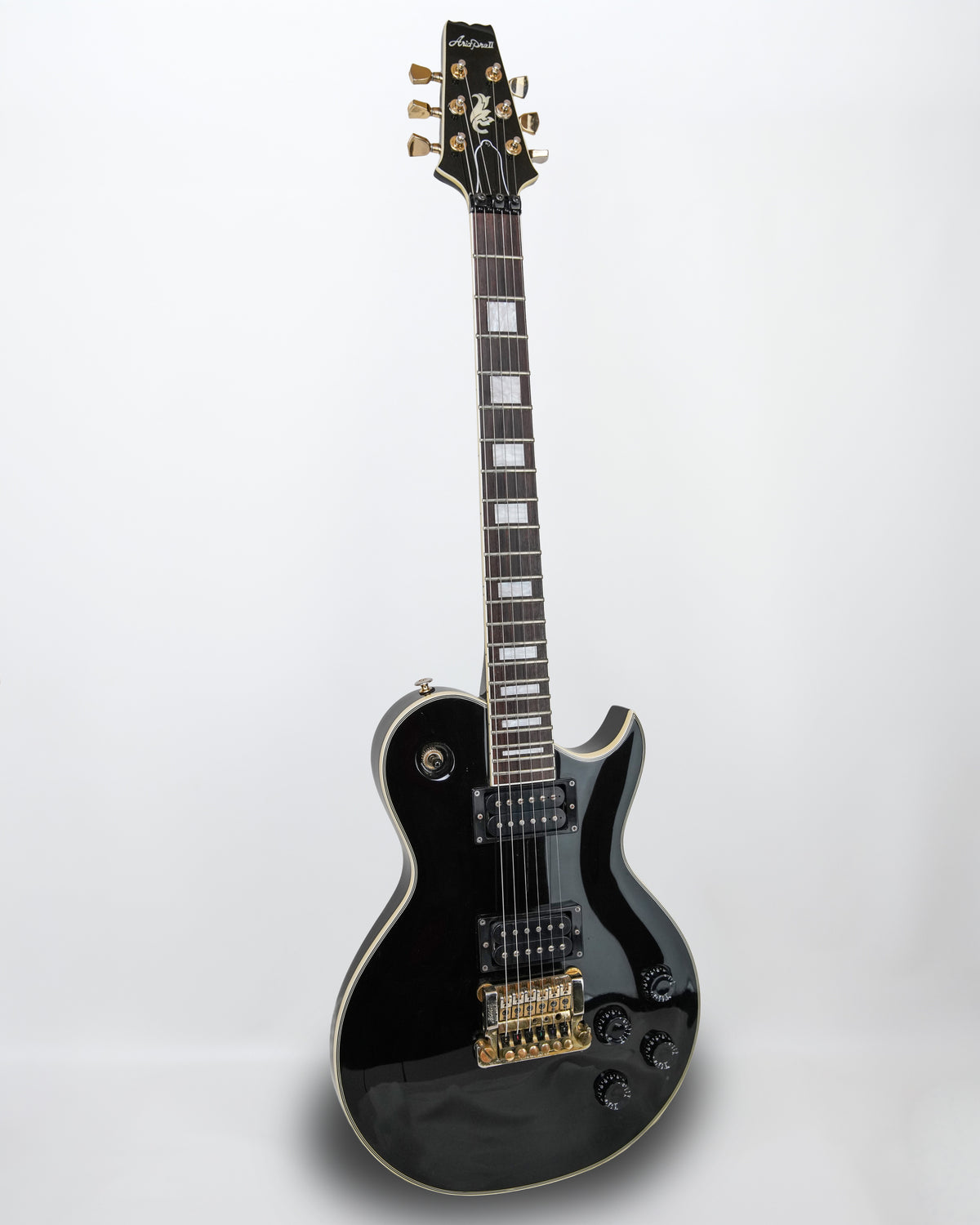 Aria Pro II PE-Deluxe/KV - Black - 1985