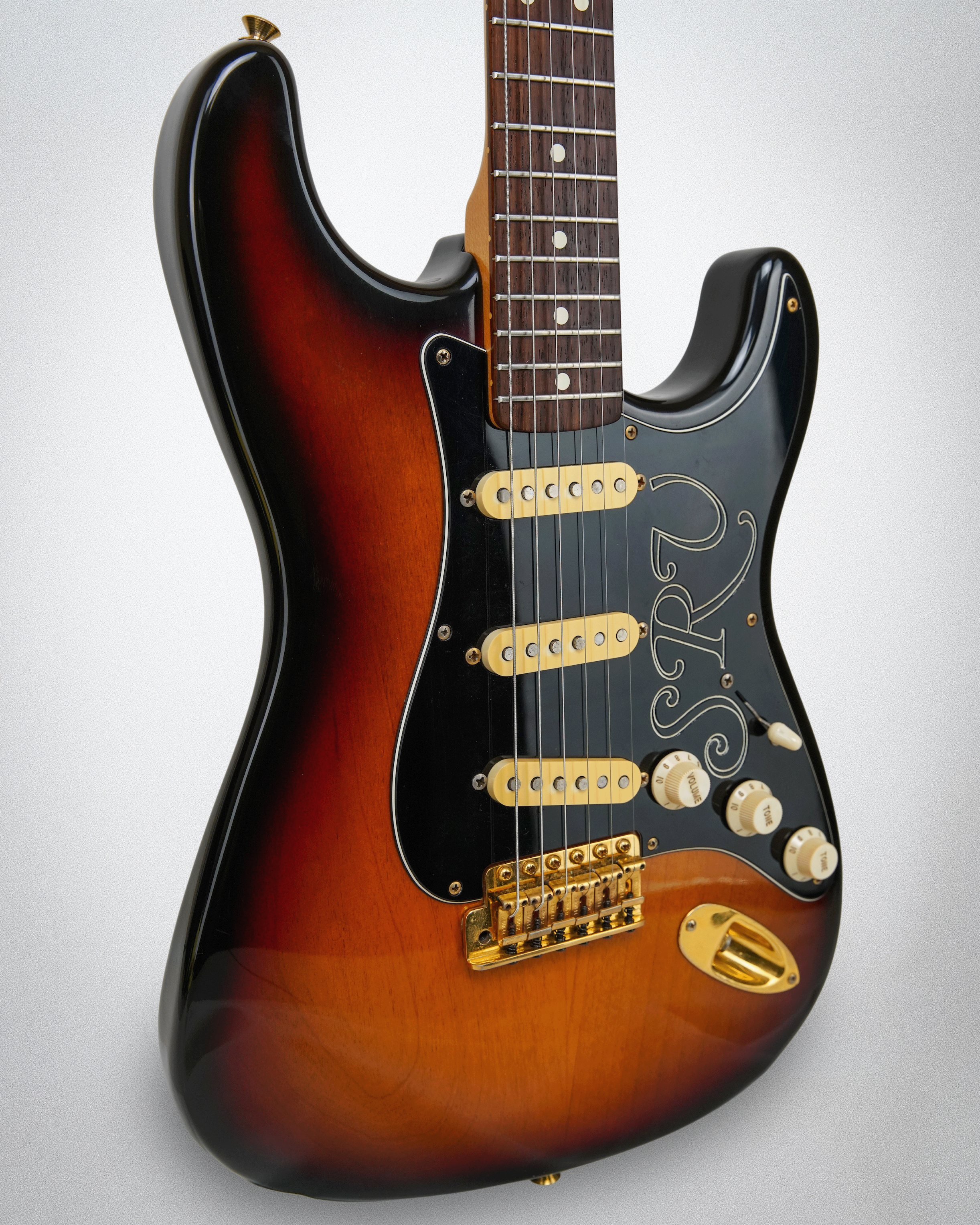 Fender SRV Stratocaster, Alder body (#SE910442)