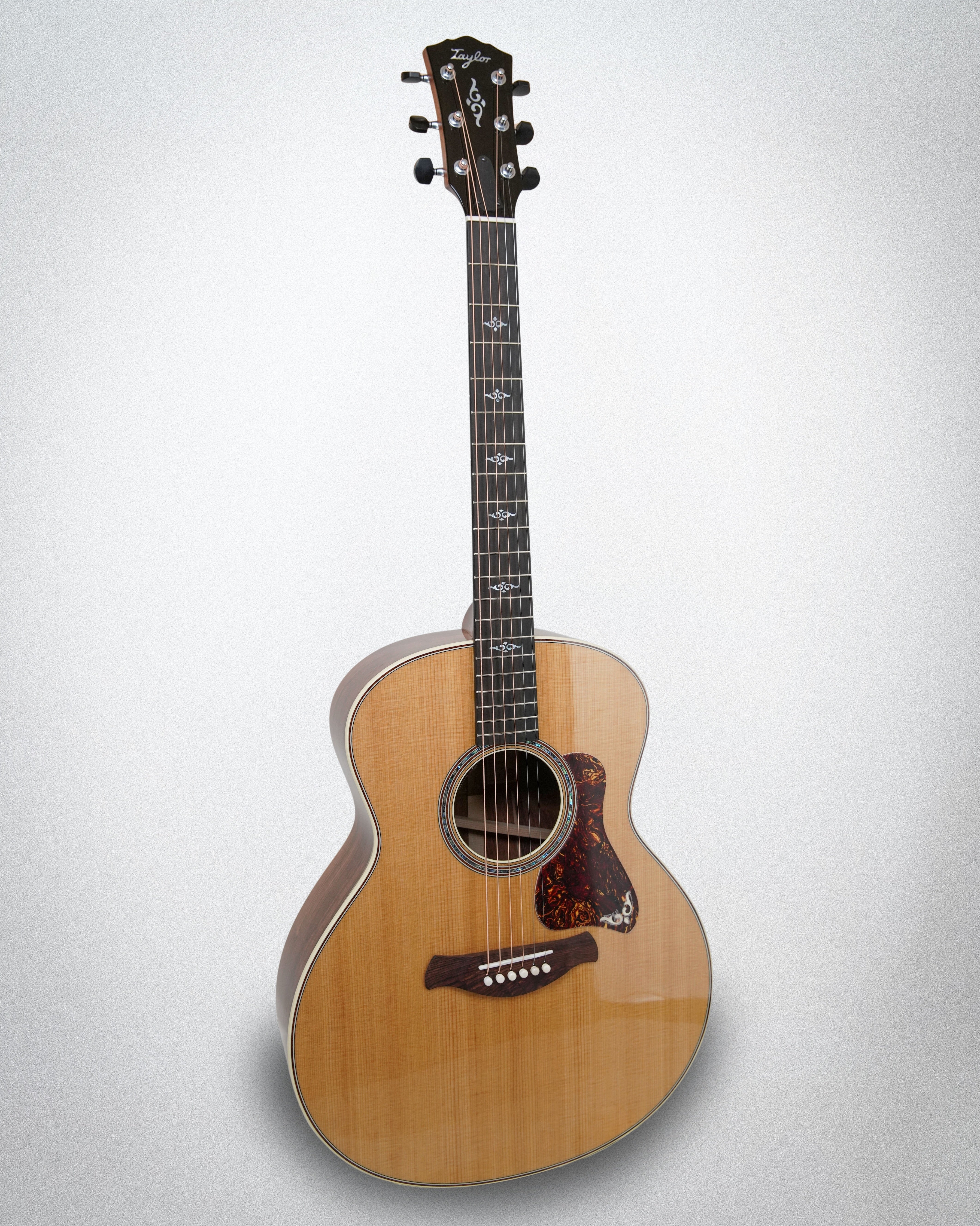Taylor Gold Label 814e