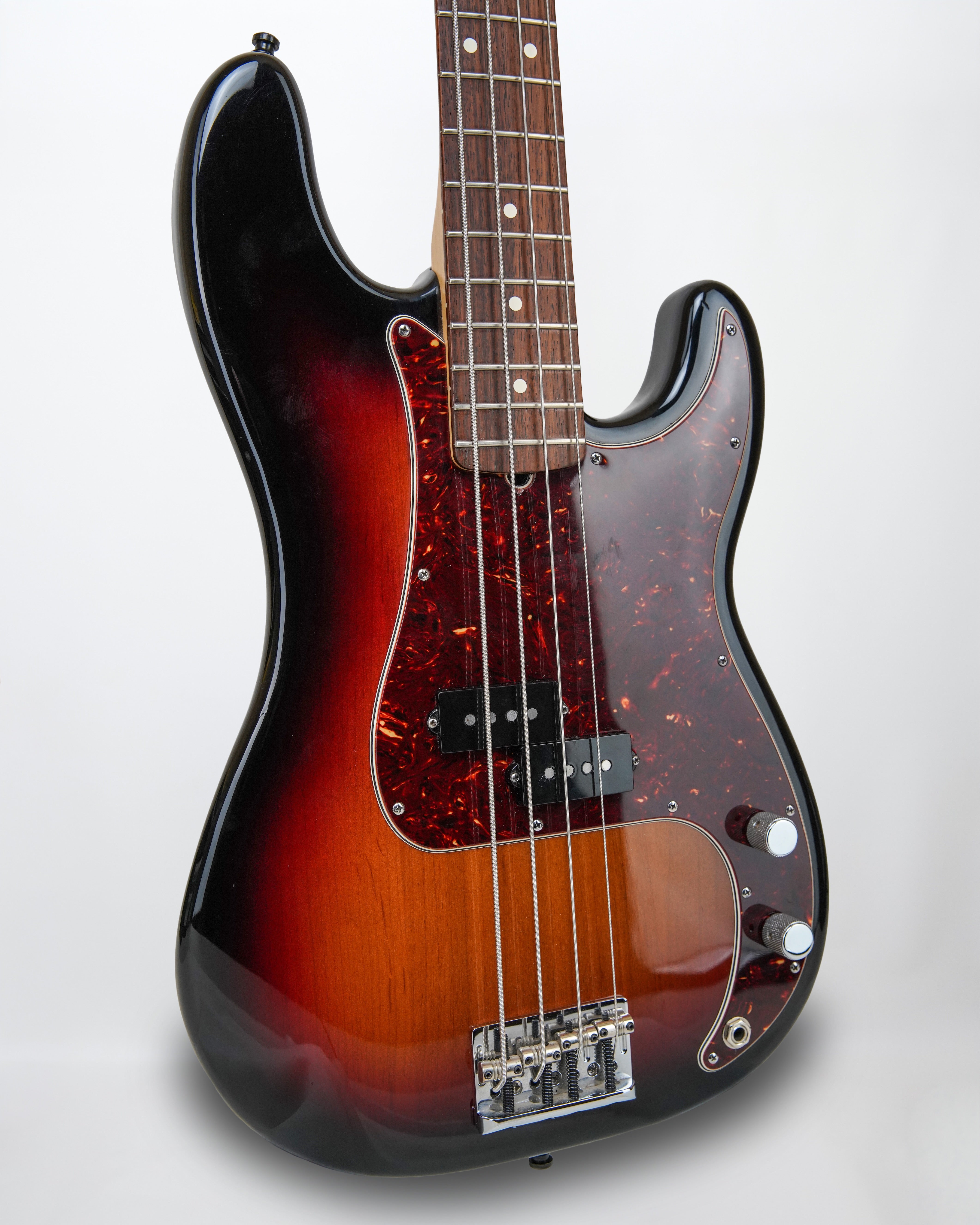 Fender Precision Bass #Z9447985
