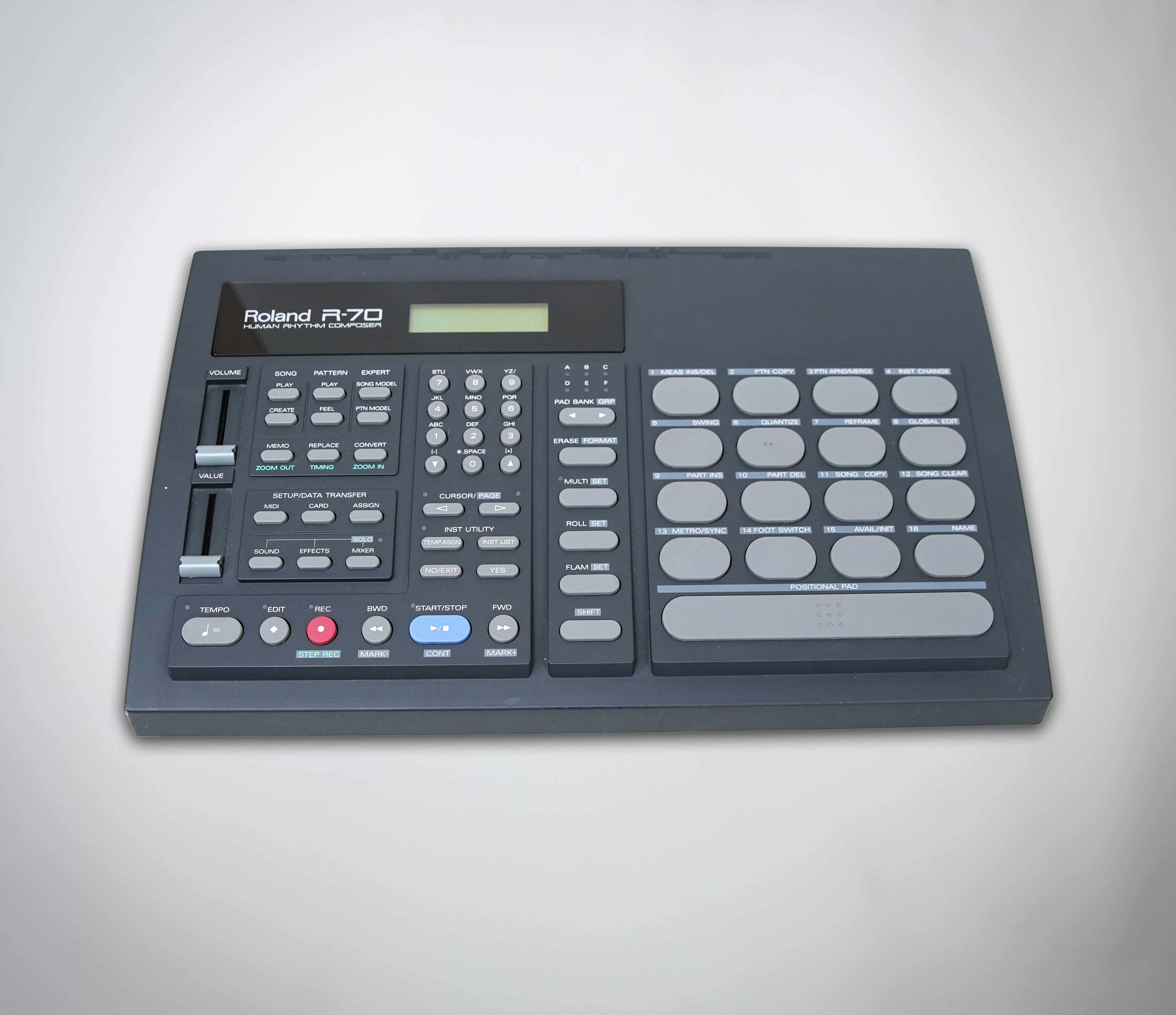 Roland R-70 Human Rhythm Composer