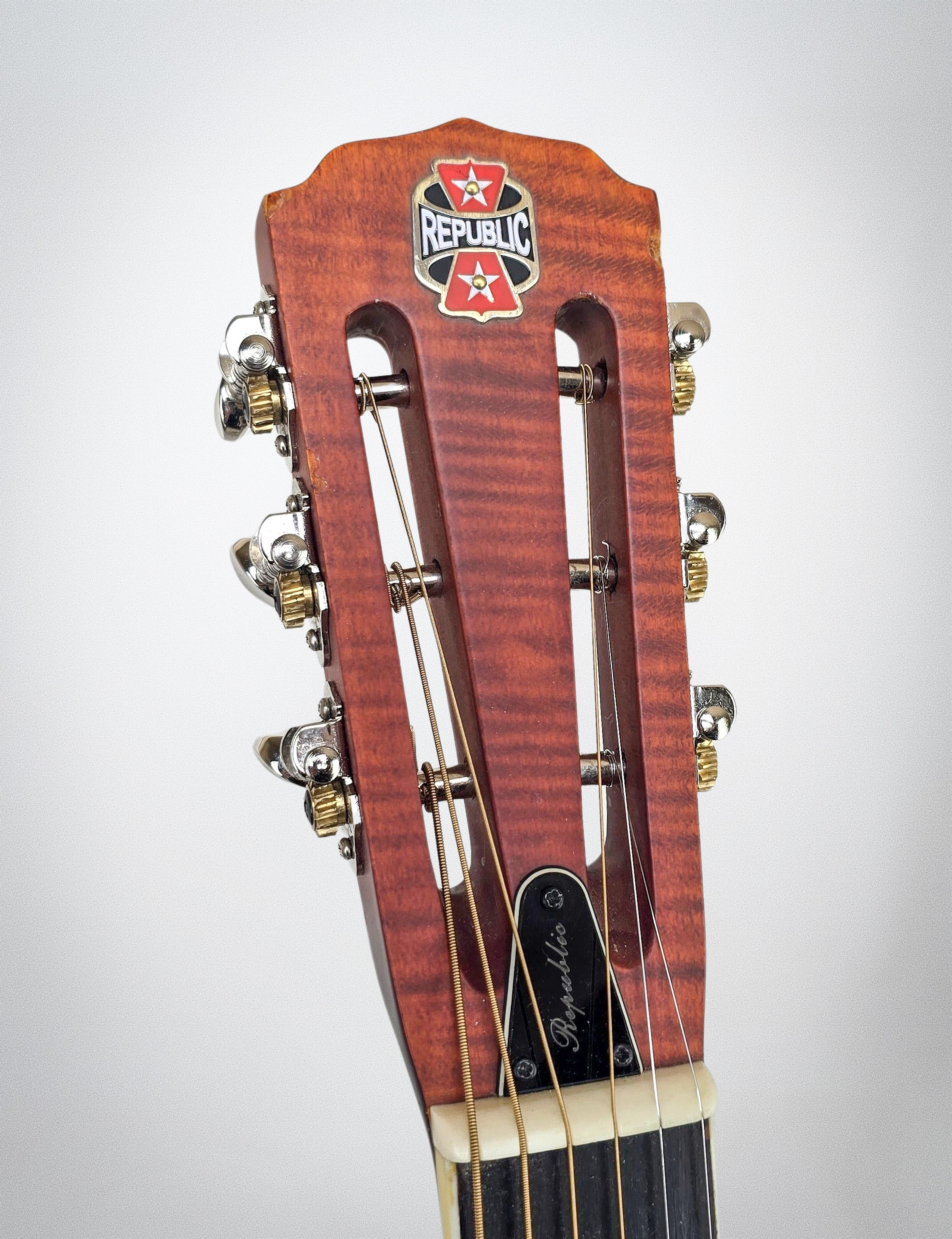 Republic Tricone Woody Resonator Guitar (#W1700350)