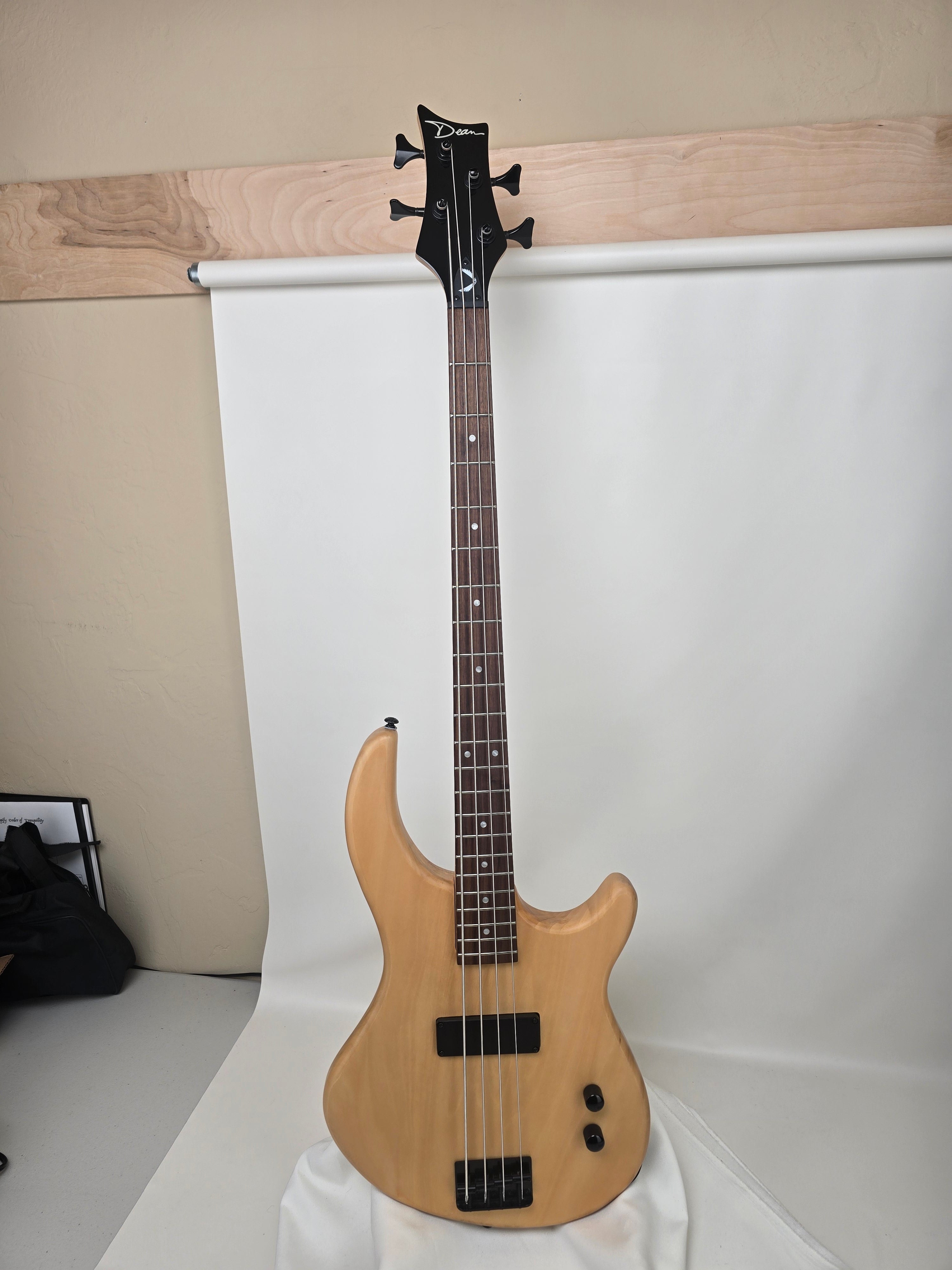 Dean Bass (#WSM1712A070185)